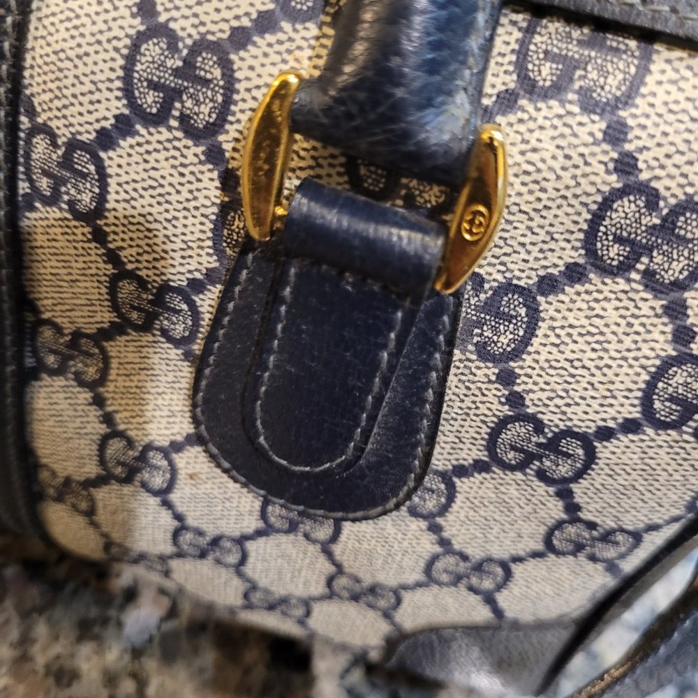 **SOLD**GUCCI  3 PIECE SET* HANDBAG/WALLET/SHOULDER STRAP - Picture 13 of 16